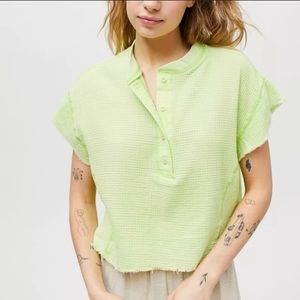 BDG Urban Outfitters Cropped Henley Tee in Lime Green (M)
